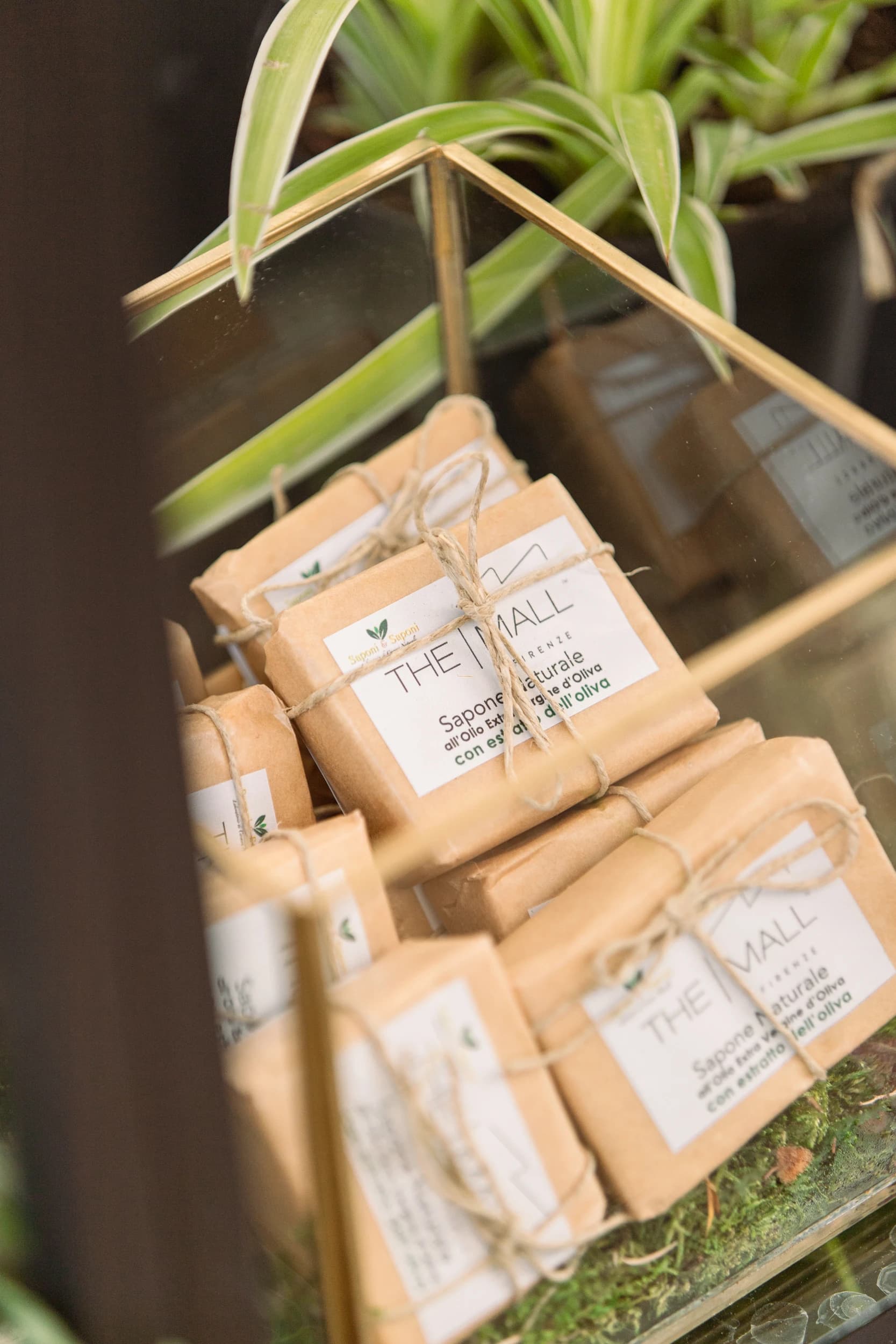 THE MALL  - Image 20